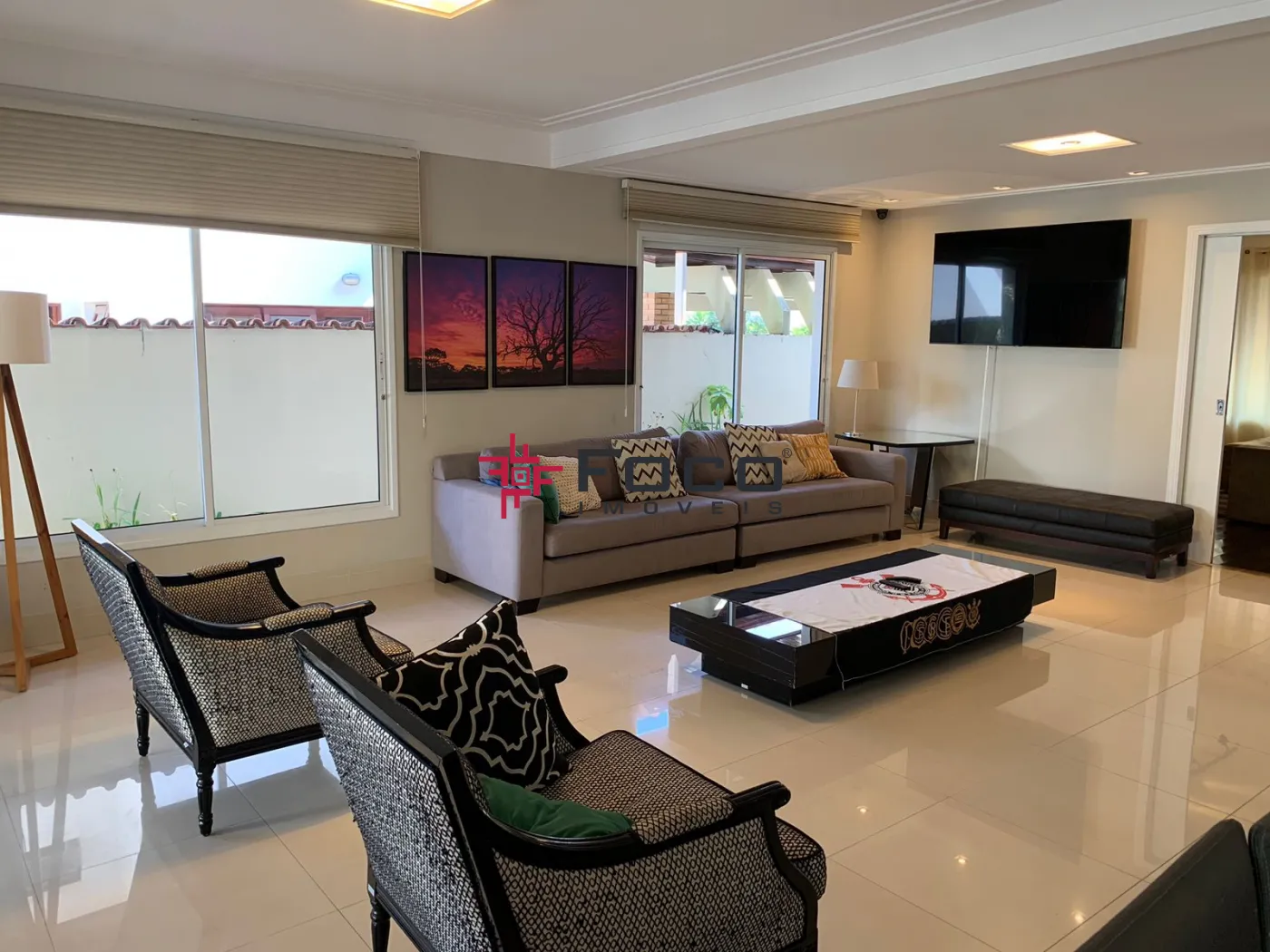 Alugar Casa / Condomínio em São José dos Campos R$ 14.000,00 - Foto 3