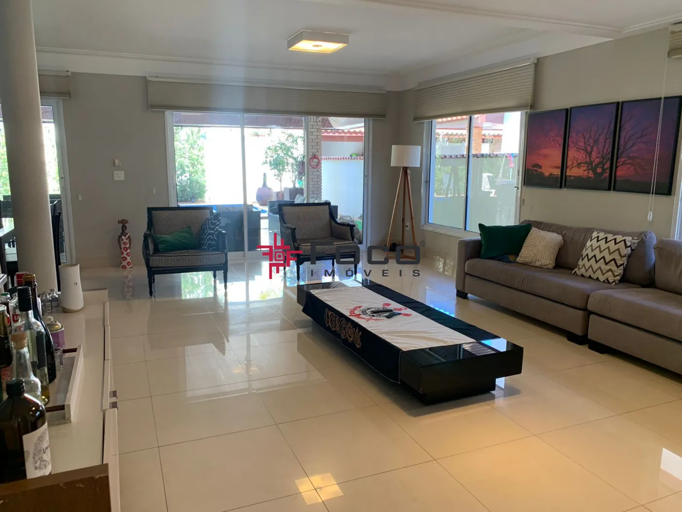 Alugar Casa / Condomínio em São José dos Campos R$ 14.000,00 - Foto 4