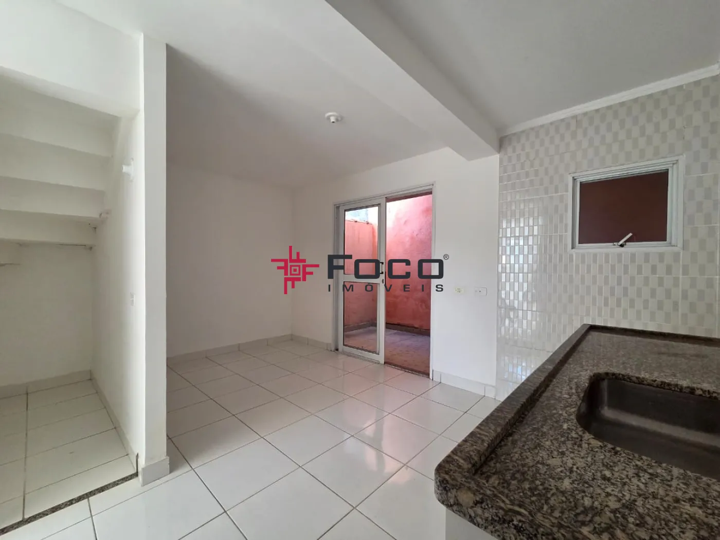 Alugar Casa / Condomínio em São José dos Campos R$ 2.200,00 - Foto 13