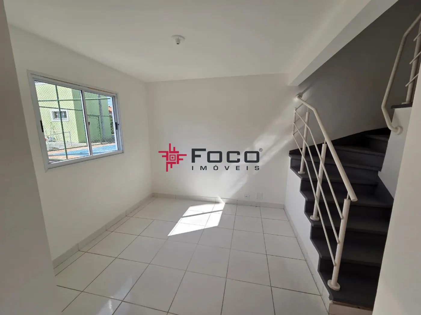 Alugar Casa / Condomínio em São José dos Campos R$ 2.200,00 - Foto 16