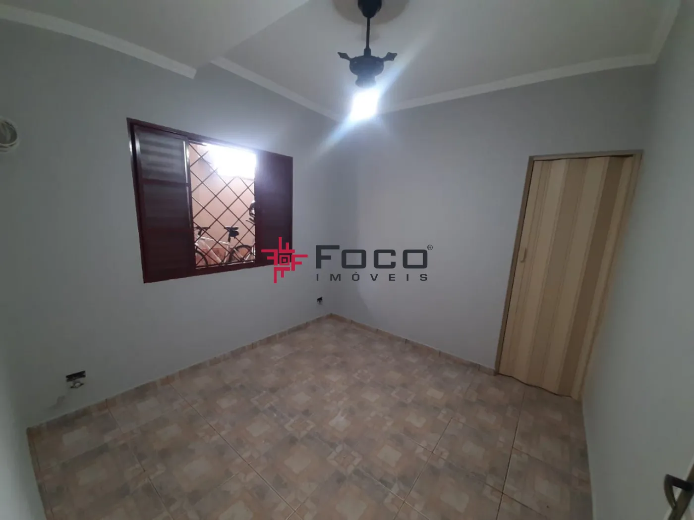 Alugar Casa / Edícula em São José dos Campos R$ 3.000,00 - Foto 3