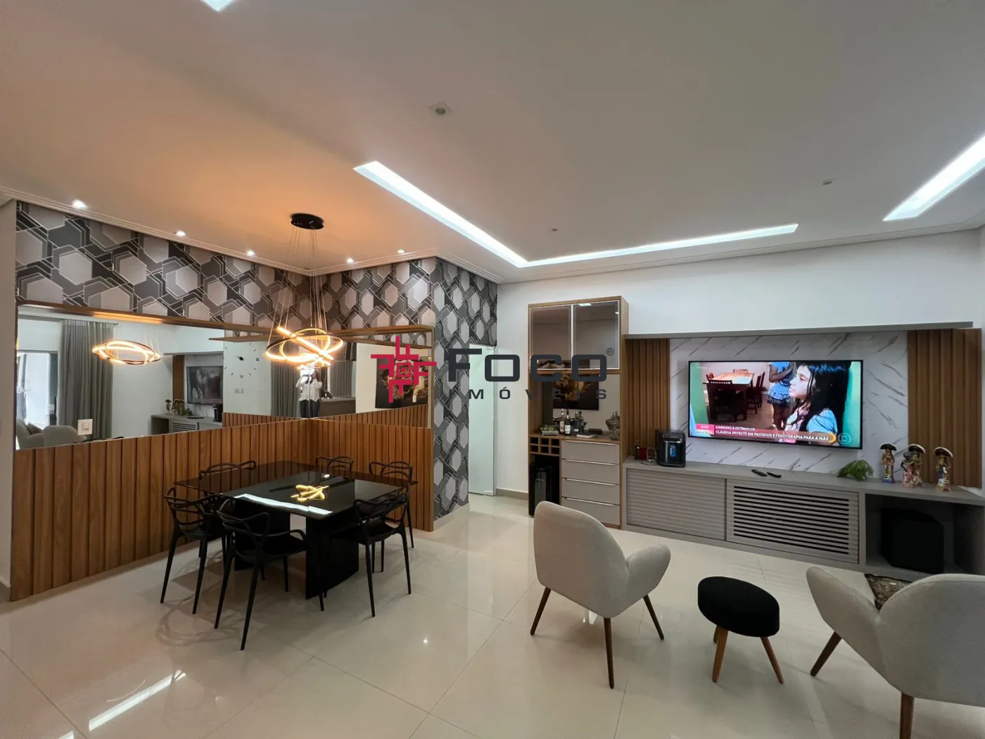 Alugar Casa / Padrão em Jacareí R$ 7.500,00 - Foto 4
