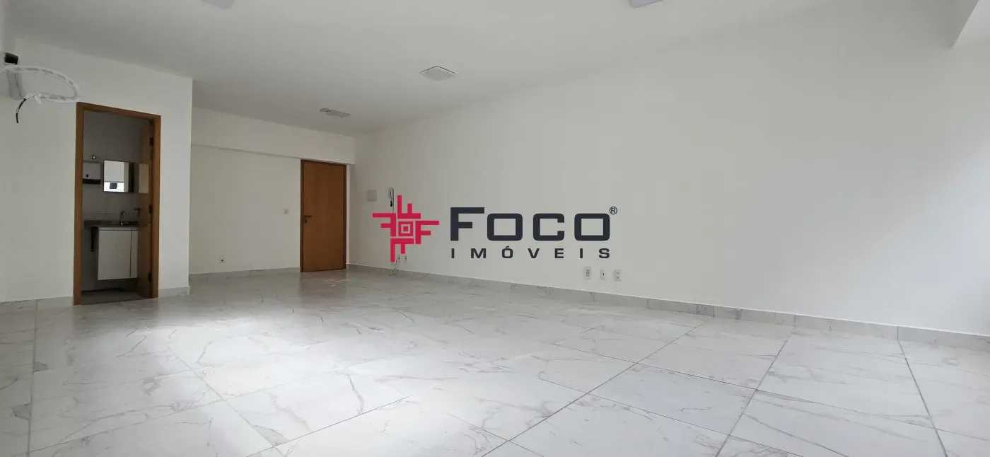 Alugar Comercial / Sala em São José dos Campos R$ 1.300,00 - Foto 6