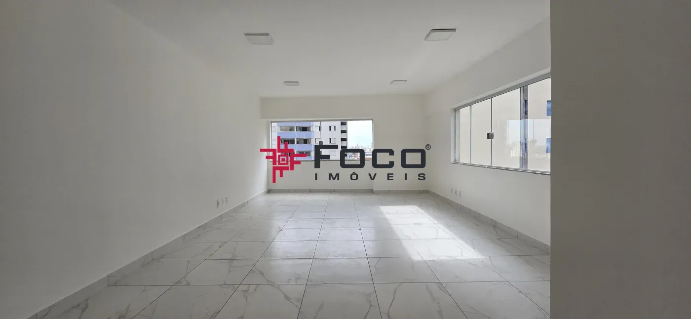 Alugar Comercial / Sala em São José dos Campos R$ 1.300,00 - Foto 5