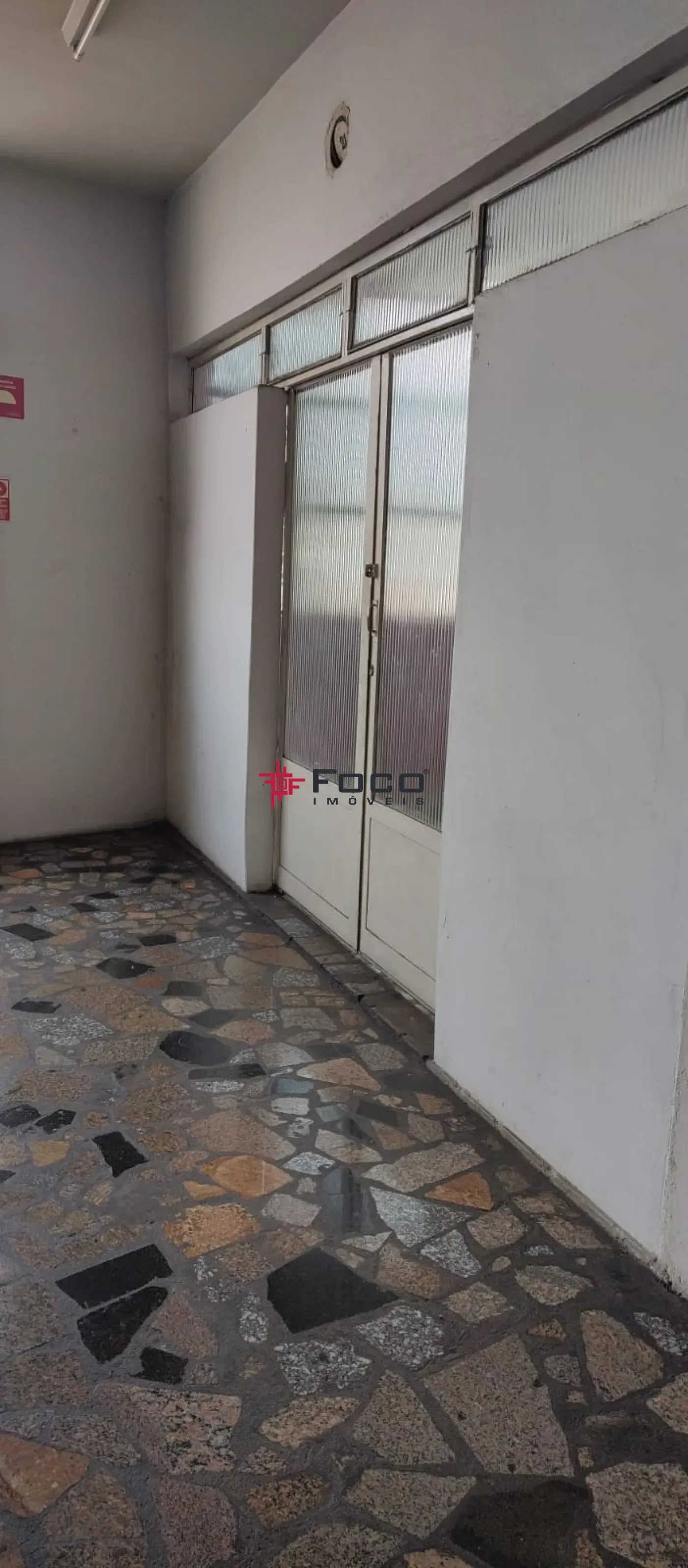 Alugar Comercial / Sala Comercial em São José dos Campos R$ 700,00 - Foto 6