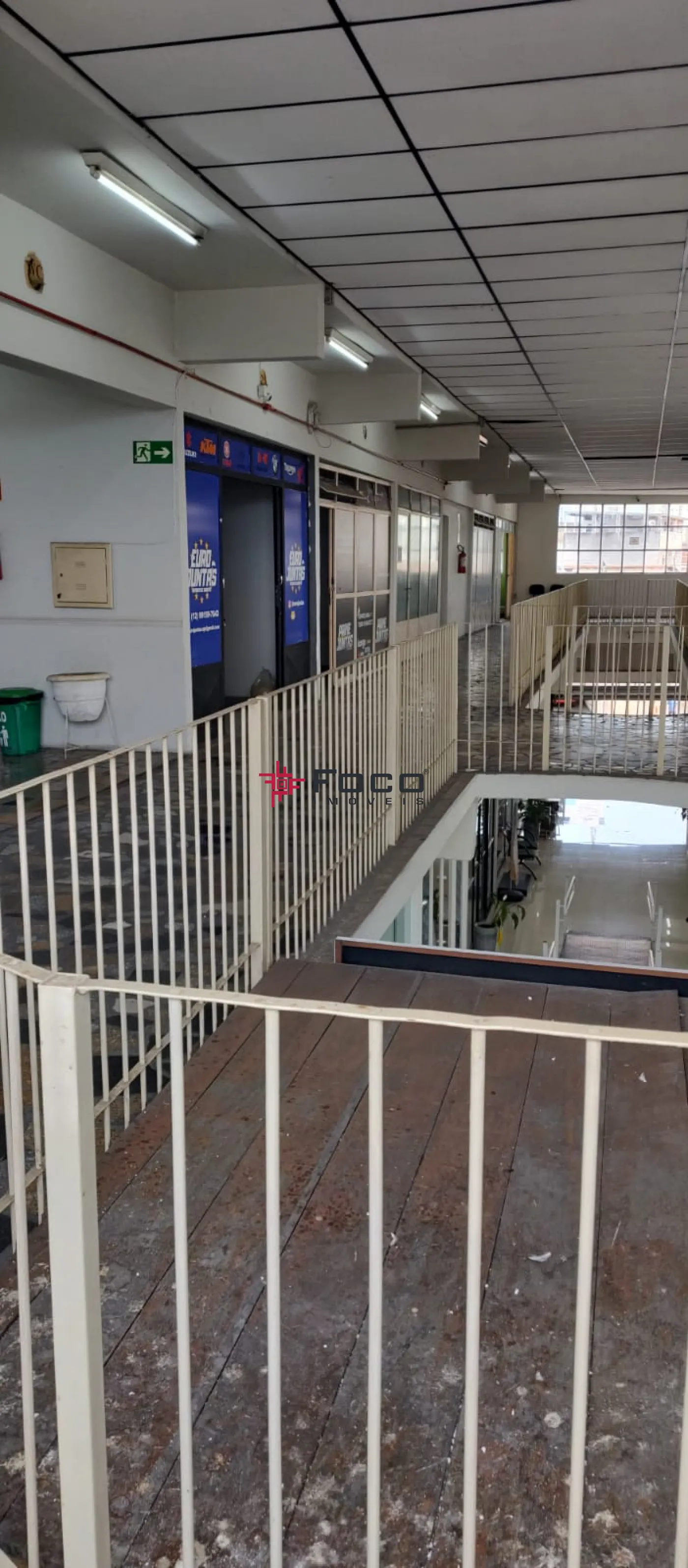 Alugar Comercial / Sala Comercial em São José dos Campos R$ 700,00 - Foto 2