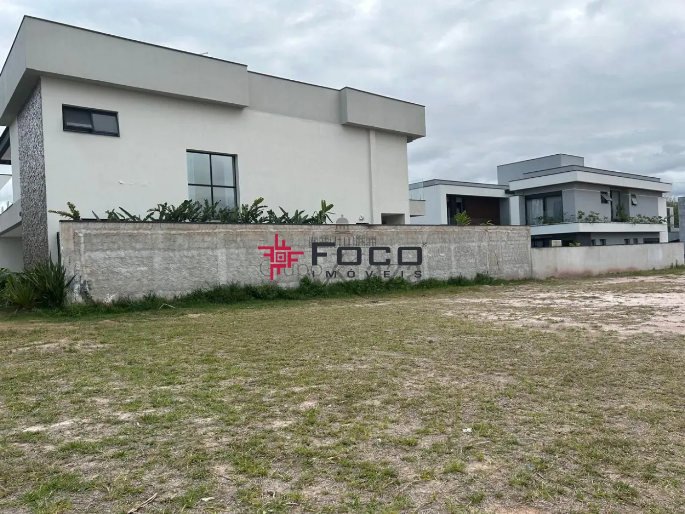Comprar Terreno / Condomínio em São José dos Campos R$ 815.000,00 - Foto 2