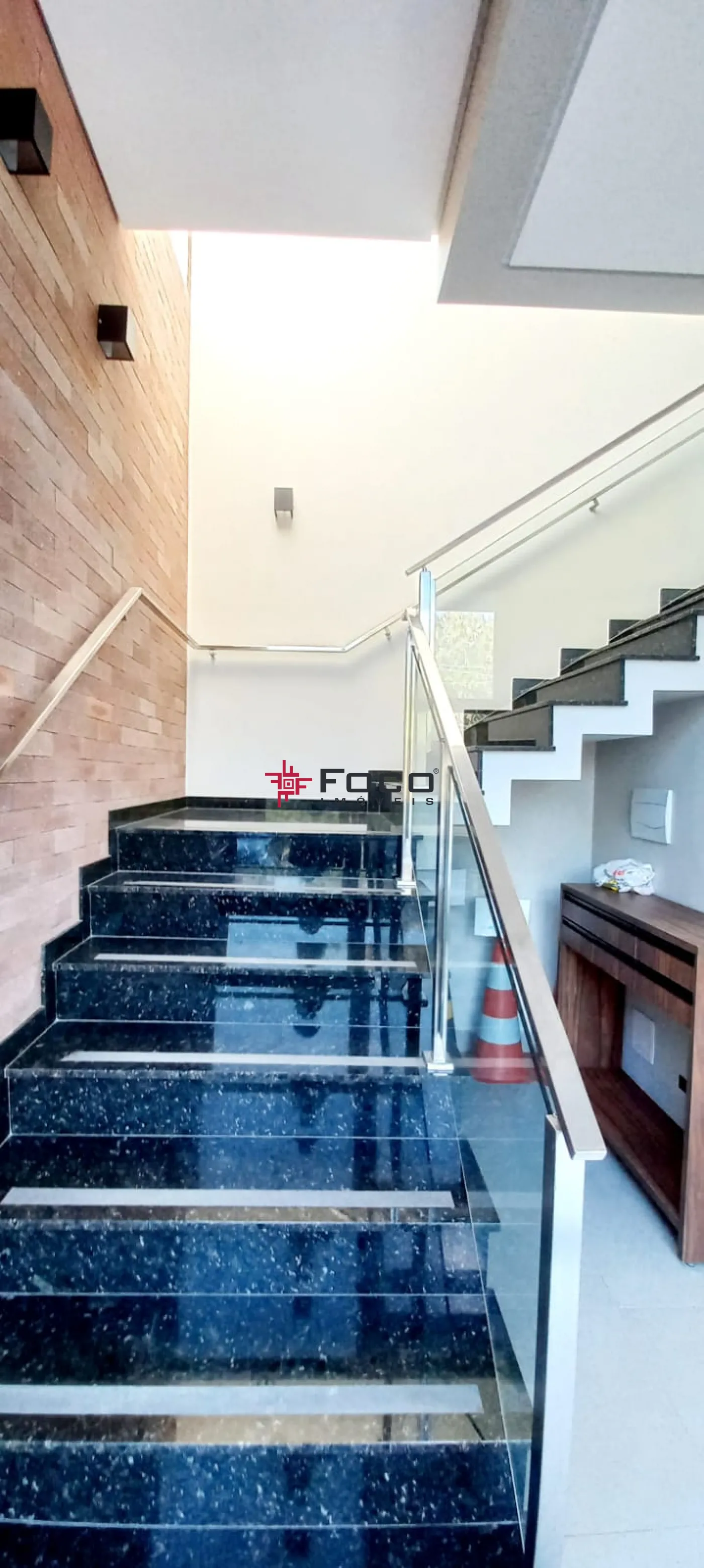 Alugar Comercial / Sala Comercial em São José dos Campos R$ 1.800,00 - Foto 10
