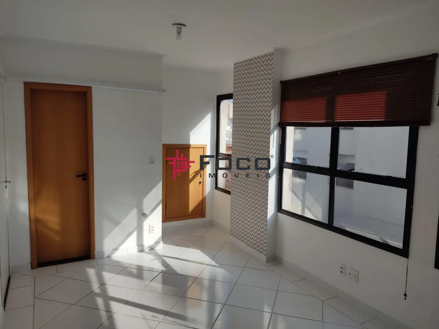 Comprar Comercial / Sala em São José dos Campos R$ 215.000,00 - Foto 4