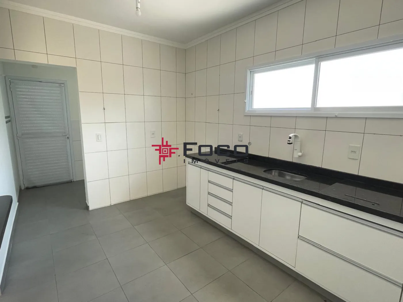 Alugar Casa / Condomínio em São José dos Campos R$ 4.500,00 - Foto 6