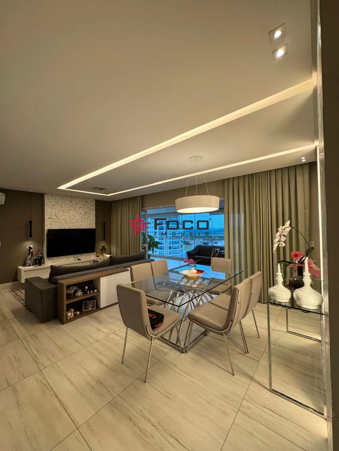 Comprar Apartamento / Padrão em São José dos Campos R$ 3.000.000,00 - Foto 2