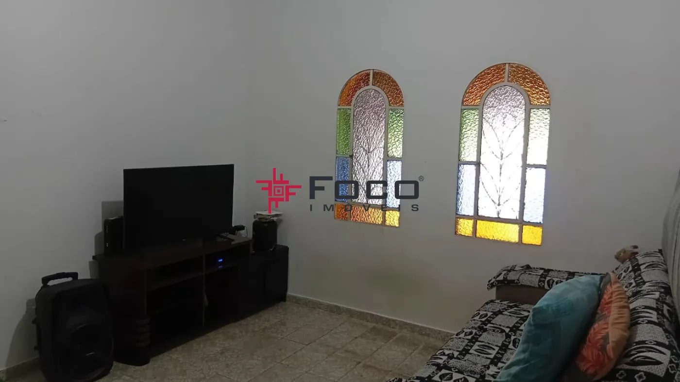 Comprar Casa / Padrão em São José dos Campos R$ 405.000,00 - Foto 1
