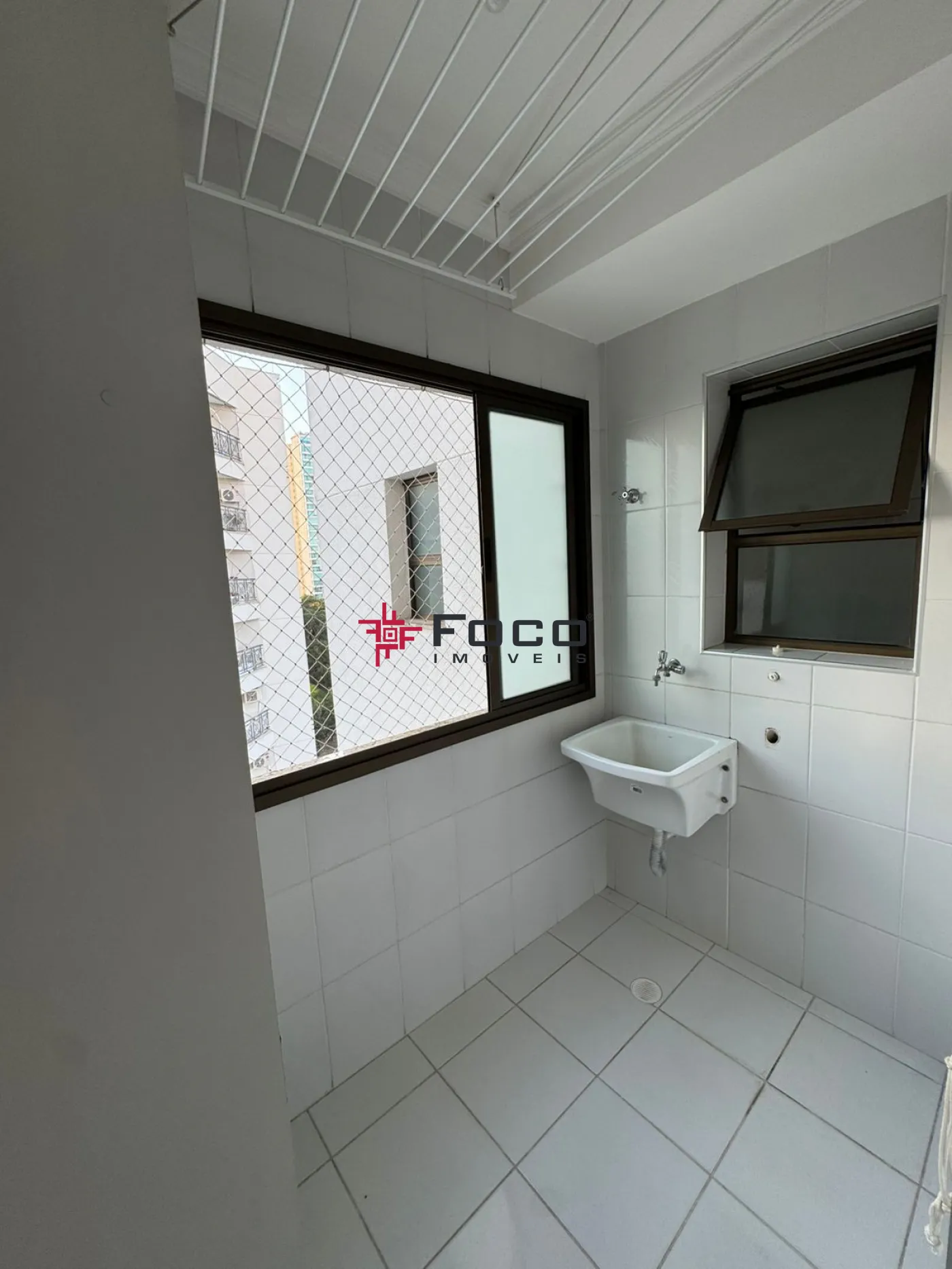 Alugar Apartamento / Padrão em São José dos Campos R$ 3.500,00 - Foto 9