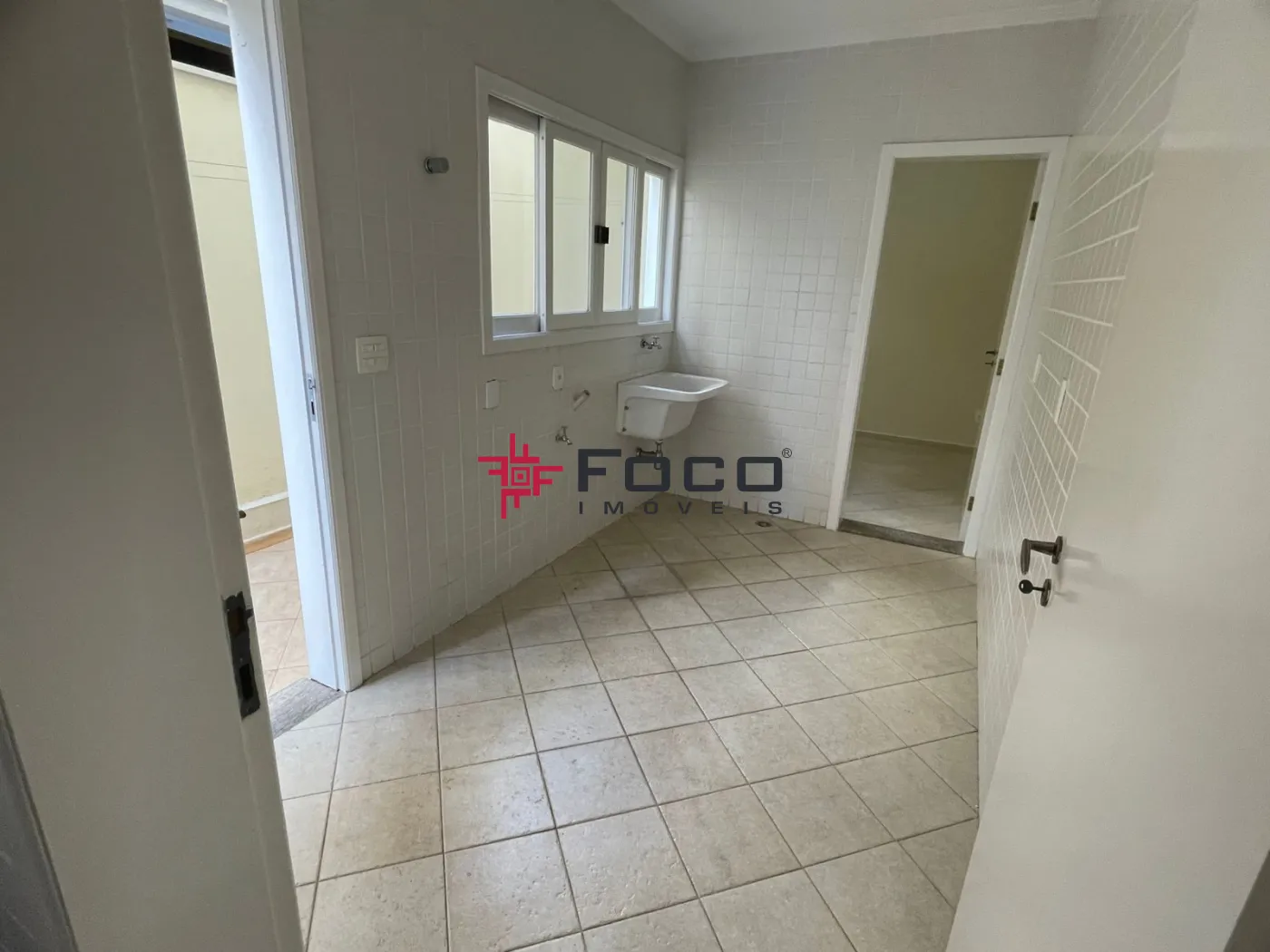 Alugar Casa / Condomínio em São José dos Campos R$ 12.000,00 - Foto 7