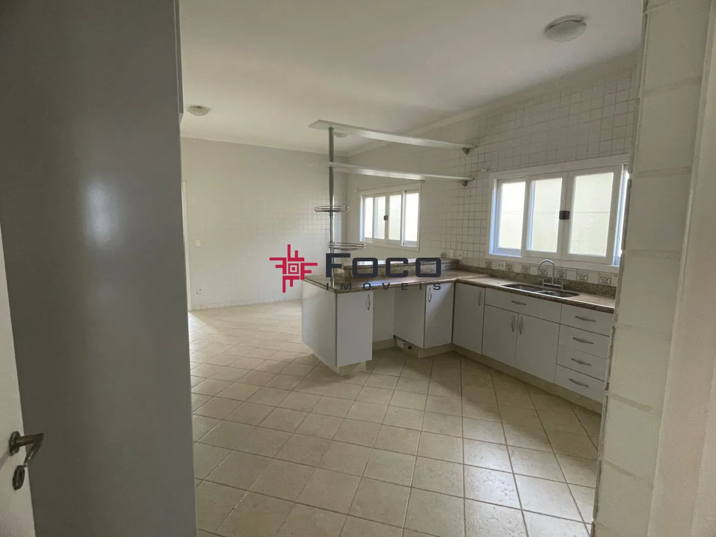 Alugar Casa / Condomínio em São José dos Campos R$ 12.000,00 - Foto 5