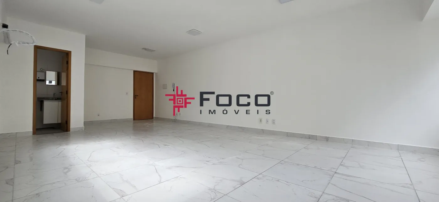 Alugar Comercial / Sala em São José dos Campos R$ 1.300,00 - Foto 3