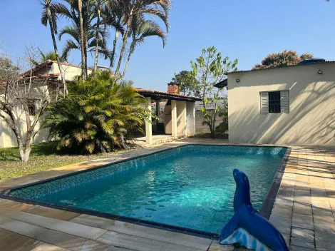 imagem 2 - Chácara com fundo para o Rio Paraíba / Mobiliada / vendida de porteira fechada / 03 dormitórios com 1 suíte / Piscina / Freguesia da Escada /150 m² de construção / 2.500 m² de terreno / Guararema - Jacareí imagem 2 - Chácara com fundo para o Rio Paraíba / Mobiliada / vendida de porteira fechada / 03 dormitórios com 1 suíte / Piscina / Freguesia da Escada /150 m² de construção / 2.500 m² de terreno / Guararema - Jacareí