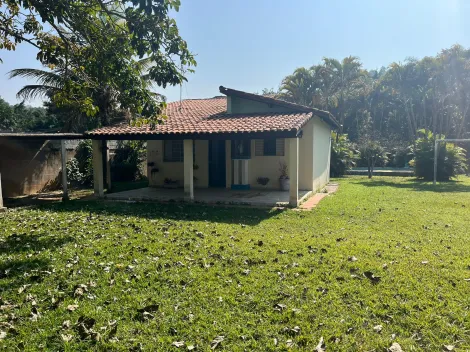 imagem 5 - Chácara com fundo para o Rio Paraíba / Mobiliada / vendida de porteira fechada / 03 dormitórios com 1 suíte / Piscina / Freguesia da Escada /150 m² de construção / 2.500 m² de terreno / Guararema - Jacareí imagem 5 - Chácara com fundo para o Rio Paraíba / Mobiliada / vendida de porteira fechada / 03 dormitórios com 1 suíte / Piscina / Freguesia da Escada /150 m² de construção / 2.500 m² de terreno / Guararema - Jacareí