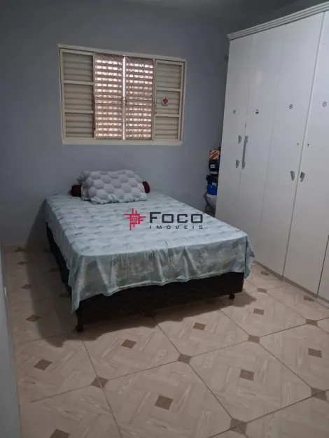 imagem 5 - Casa / Monte Castelo /  03 Dormitórios /  02 Vagas / 90m²AC / 140m²TE - São José dos Campos - SP imagem 5 - Casa / Monte Castelo /  03 Dormitórios /  02 Vagas / 90m²AC / 140m²TE - São José dos Campos - SP