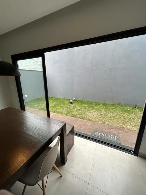 imagem 3 - Casa á Venda no Condomínio Reserva Aruanã / 4 Suítes / 210m² / São José dos Campos imagem 3 - Casa á Venda no Condomínio Reserva Aruanã / 4 Suítes / 210m² / São José dos Campos