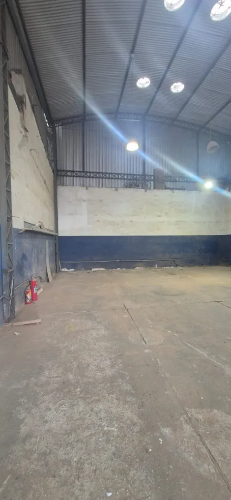 imagem 3 - Galpão para locação na Vila São Pedro / 250m² / São José dos Campos imagem 3 - Galpão para locação na Vila São Pedro / 250m² / São José dos Campos