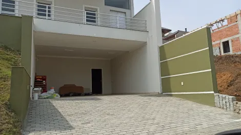 imagem 2 - Sobrado - condomínio Residencial Jaguary - Urbanova - 3 suítes e piscina - 450m² imagem 2 - Sobrado - condomínio Residencial Jaguary - Urbanova - 3 suítes e piscina - 450m²