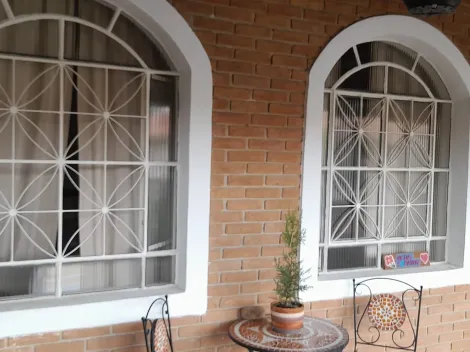 imagem 3 - Casa térrea - Jardim Uirá - 03 dormitórios - 210m² imagem 3 - Casa térrea - Jardim Uirá - 03 dormitórios - 210m²