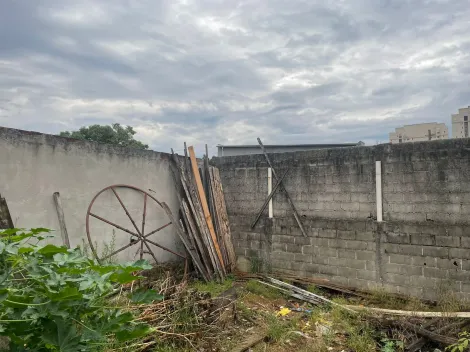 imagem 2 - Terreno a Venda no Jardim Ismênia / 250m² / Plano / Único da Rua / São José dos Campos imagem 2 - Terreno a Venda no Jardim Ismênia / 250m² / Plano / Único da Rua / São José dos Campos