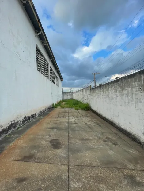 imagem 2 - Galpão com 500m² para Locação no Jardim Satélite - R$15.000 imagem 2 - Galpão com 500m² para Locação no Jardim Satélite - R$15.000